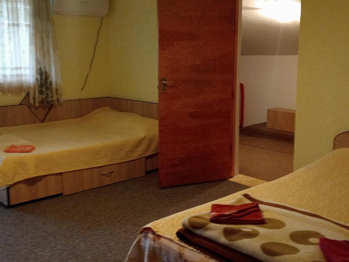 Vila Mara Sărata-Monteoru Exteriör bild